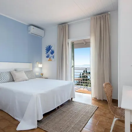 Apartment Reana Elegant By Konnect, Barbati