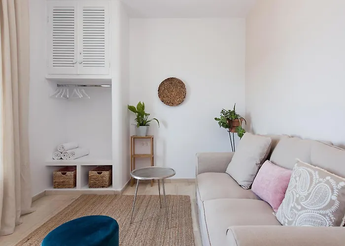 Reana Elegant By Konnect, Apartment Barbati