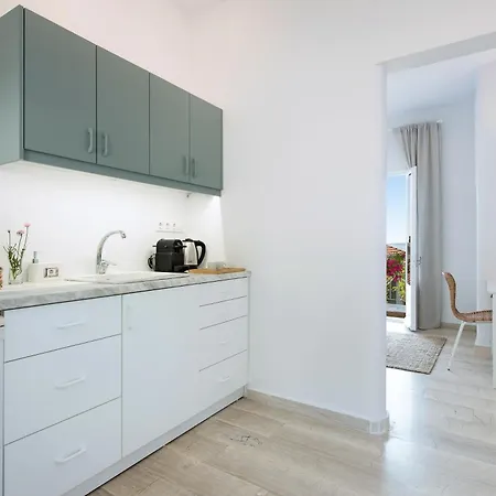 아파트 Reana Elegant By Konnect,